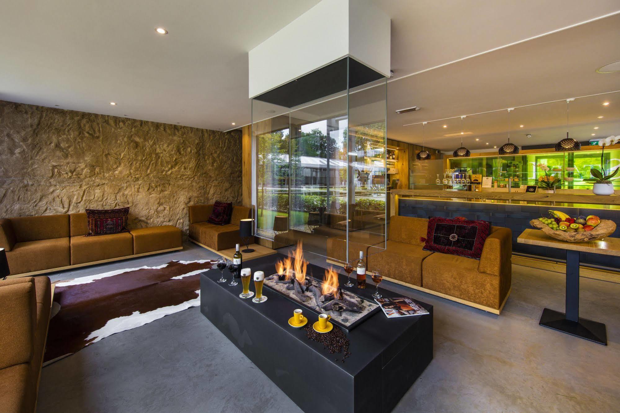 דה בליט Star Lodge Hotels מראה חיצוני תמונה